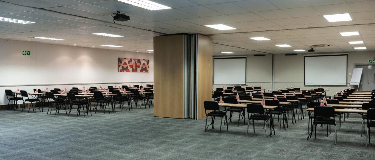 Hotel Savoy And Conference Centre Mthatha Exterior photo