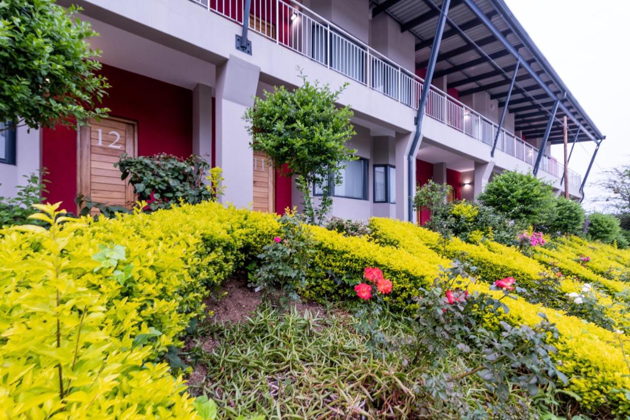 Hotel Savoy And Conference Centre Mthatha Exterior photo